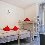 Διαμέρισμα 2 Bedroom Cozy In Igea Marina