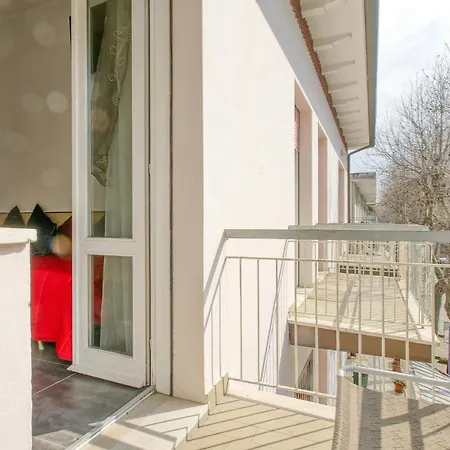 Apartamento 2 Bedroom Cozy In Igea Marina