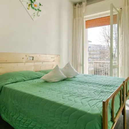 2 Bedroom Cozy In Igea Marina 公寓 贝拉里亚-伊贾马里纳