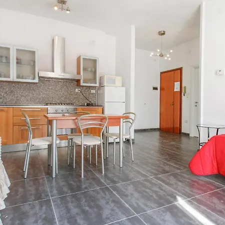 公寓 2 Bedroom Cozy In Igea Marina *