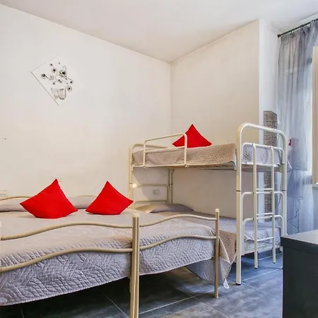 Apartamento 2 Bedroom Cozy In Igea Marina