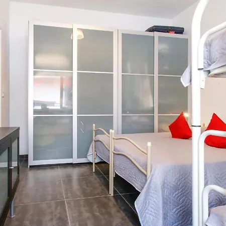 2 Bedroom Cozy In Igea Marina Apartmán Bellaria-Igea Marina